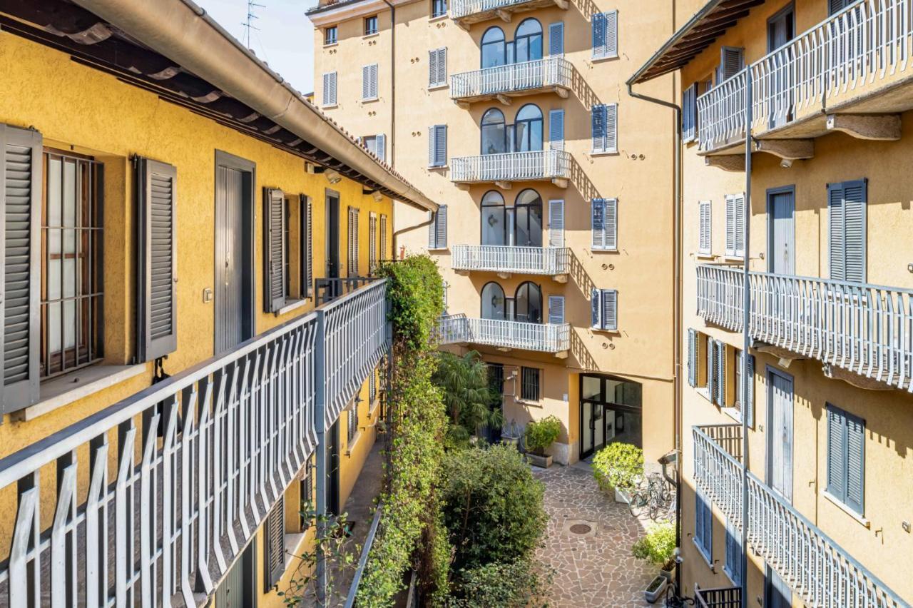 Easylife - Romantico Appartamento Sulla Darsena Milaan Buitenkant foto