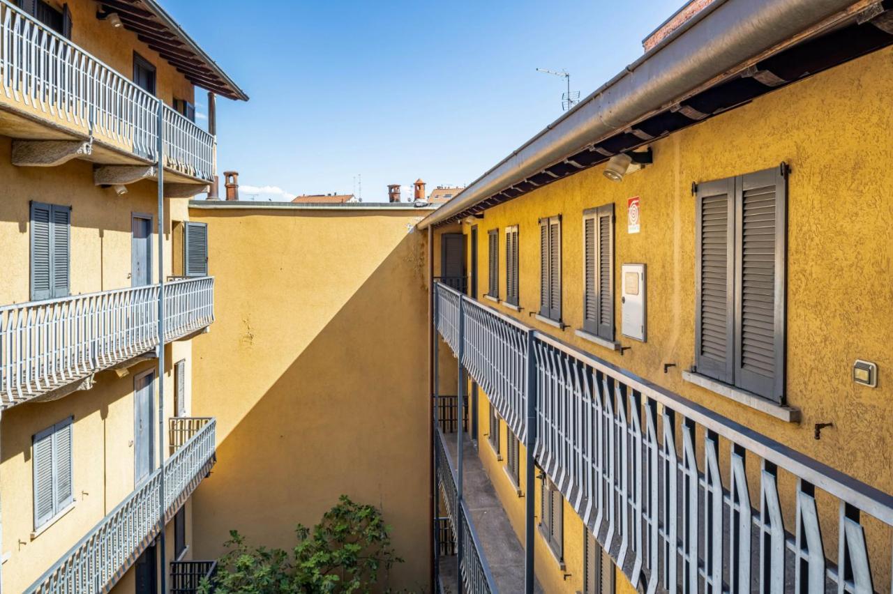 Easylife - Romantico Appartamento Sulla Darsena Milaan Buitenkant foto