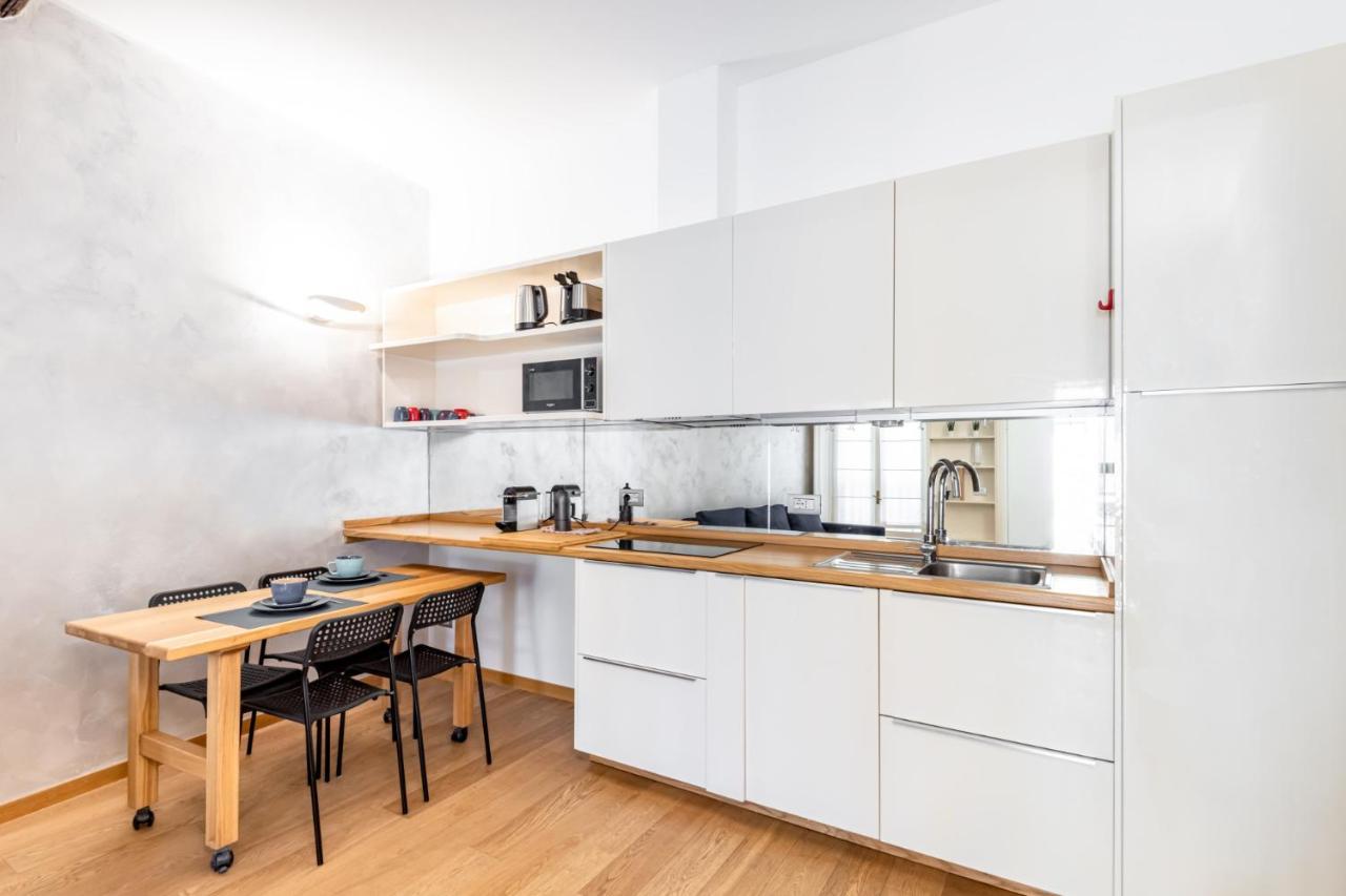 Easylife - Romantico Appartamento Sulla Darsena Milaan Buitenkant foto